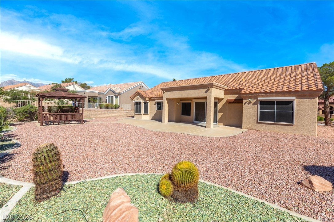 9433 Quail Ridge Drive