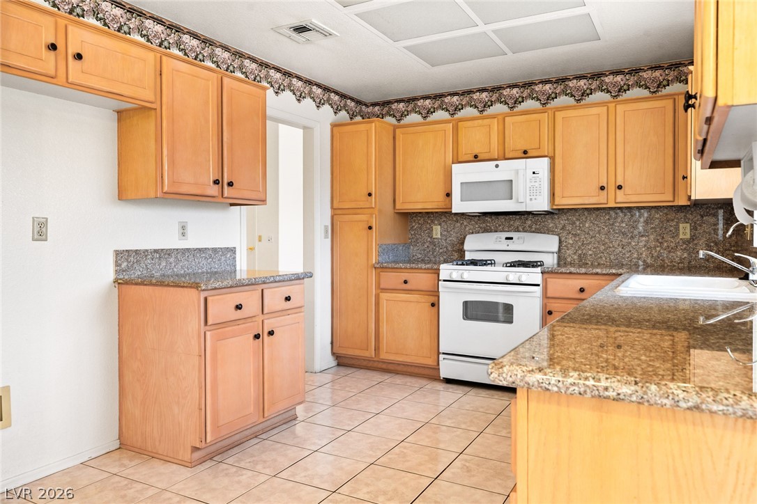 9433 Quail Ridge Drive