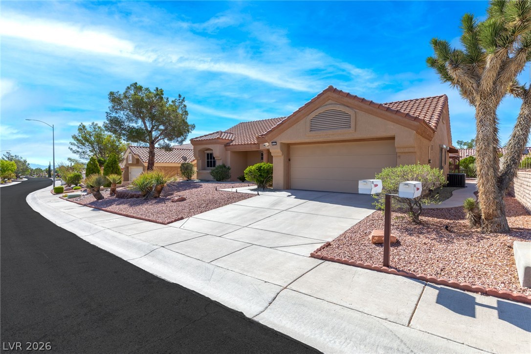9433 Quail Ridge Drive