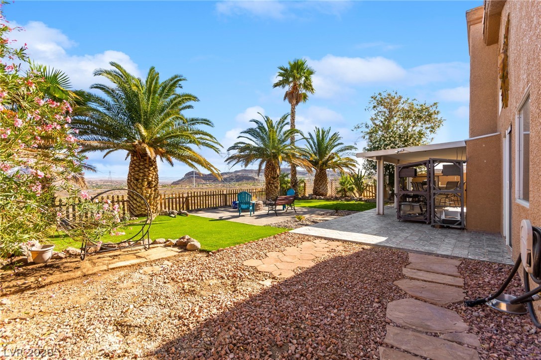 1053 Armillaria Street