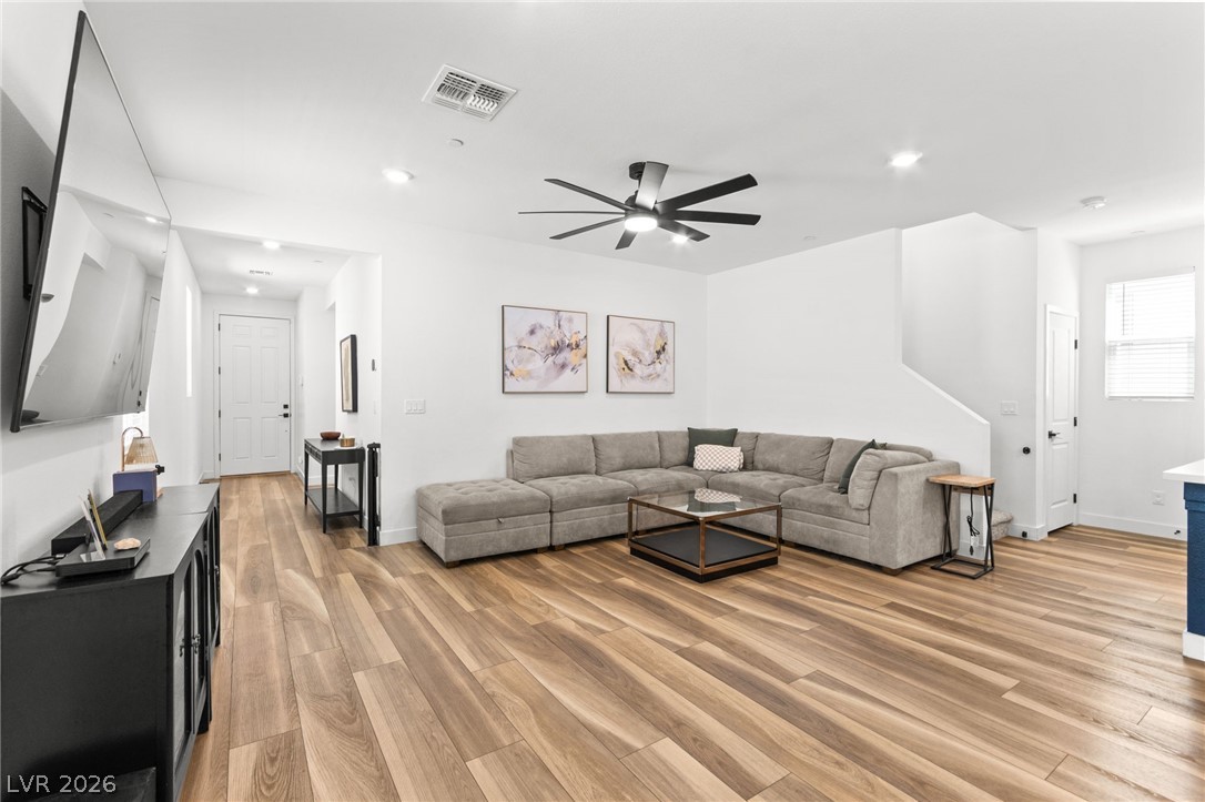 5403 Robinera Court
