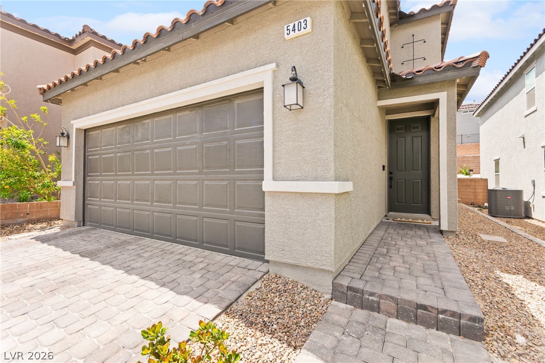 5403 Robinera Court