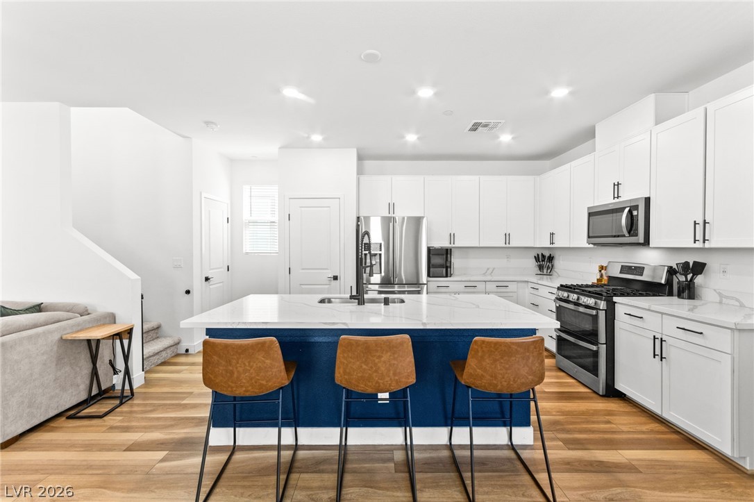 5403 Robinera Court