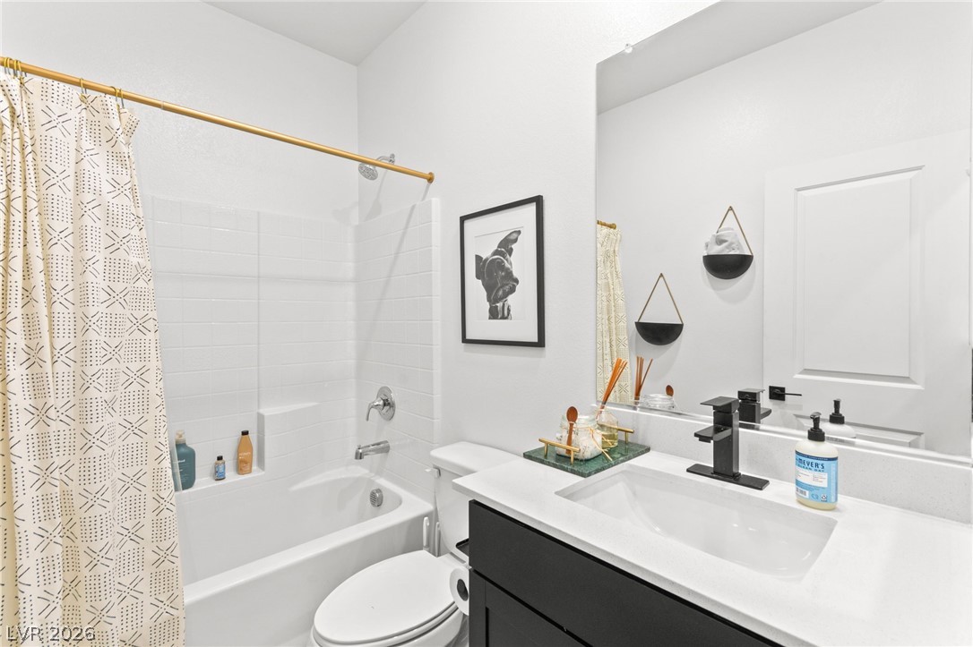 5403 Robinera Court