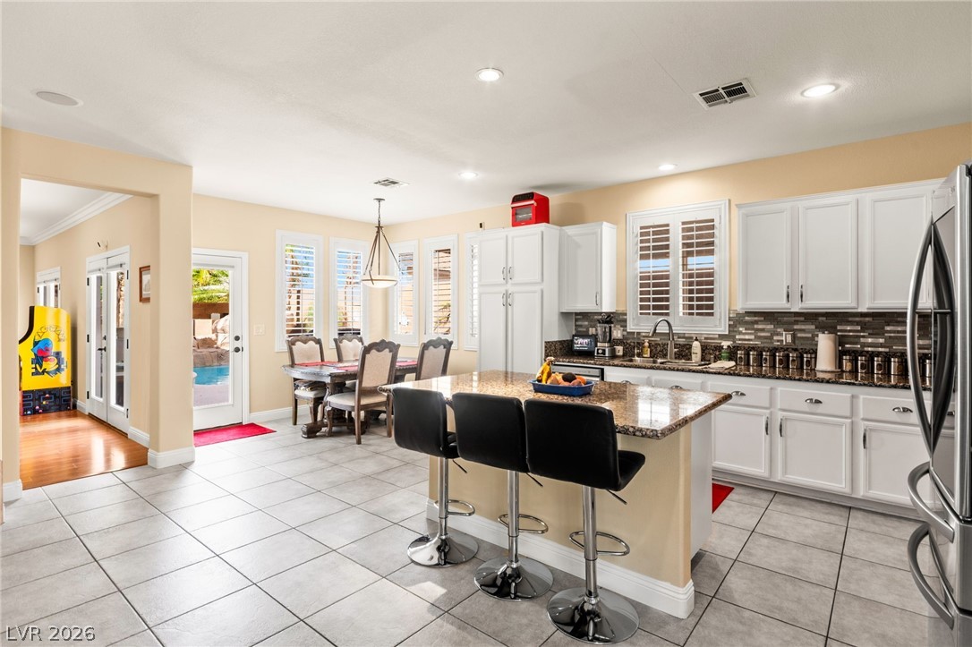 496 Grassrange Lane