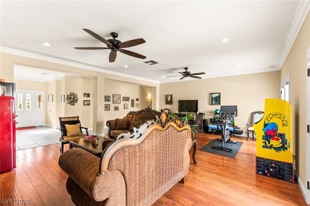 496 Grassrange Lane