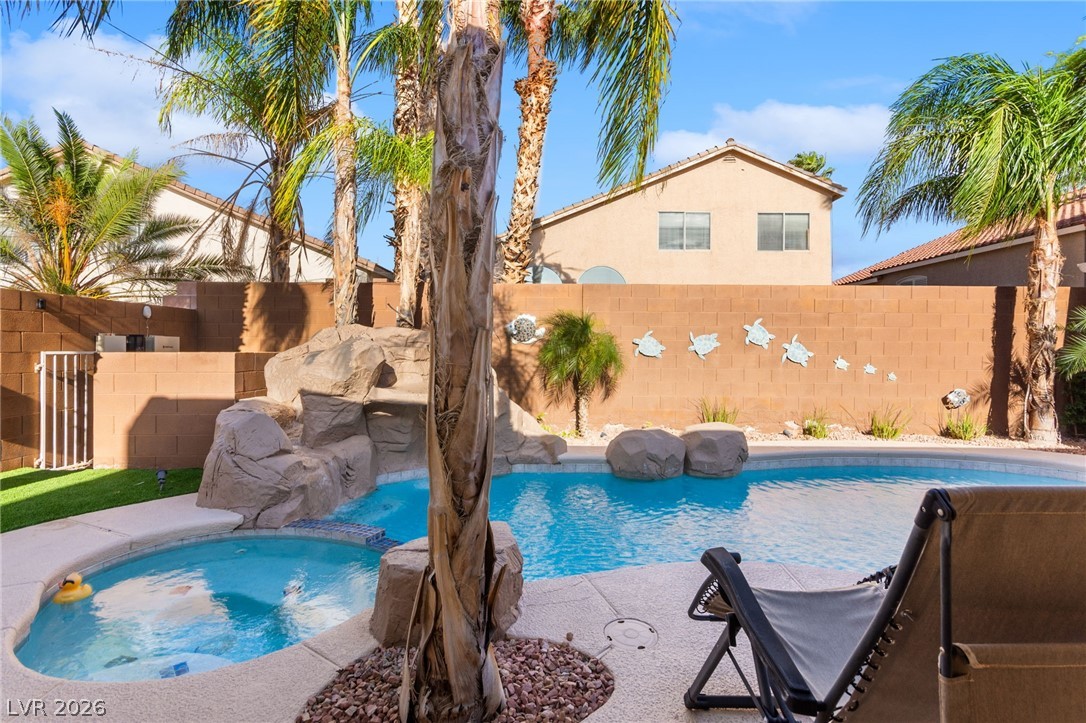 496 Grassrange Lane