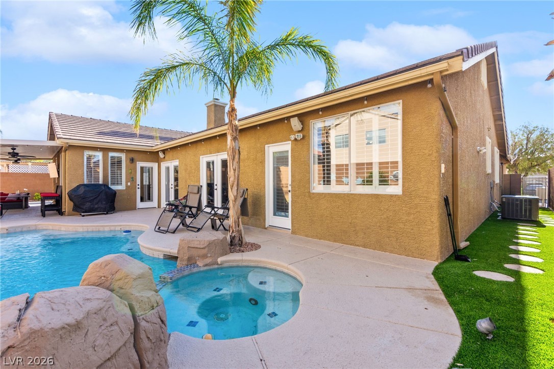 496 Grassrange Lane