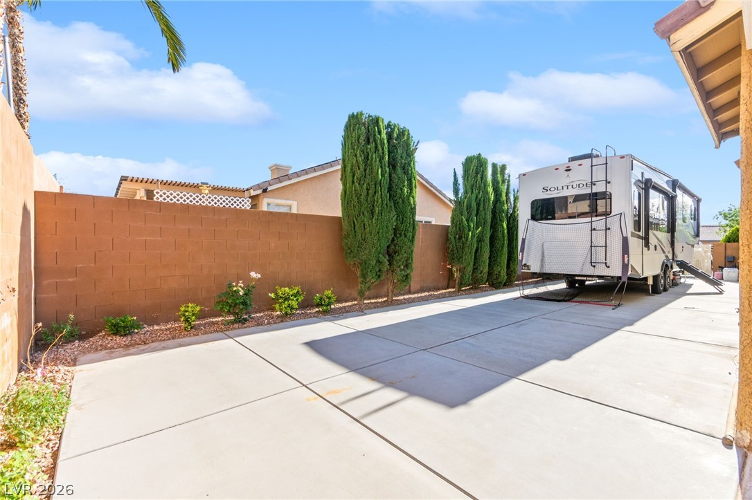 496 Grassrange Lane