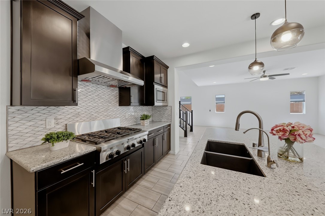 5595 Pico Ferrera Court