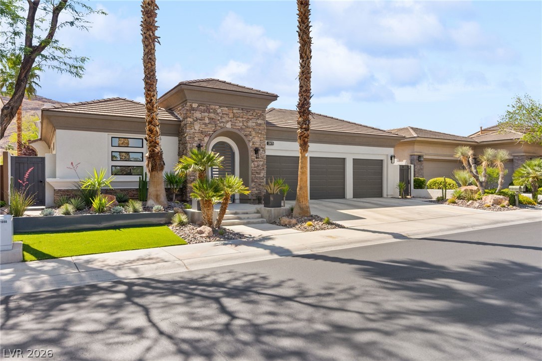 2671 Turtle Head Peak Drive