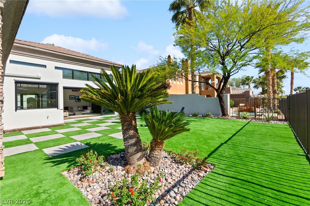 2671 Turtle Head Peak Drive