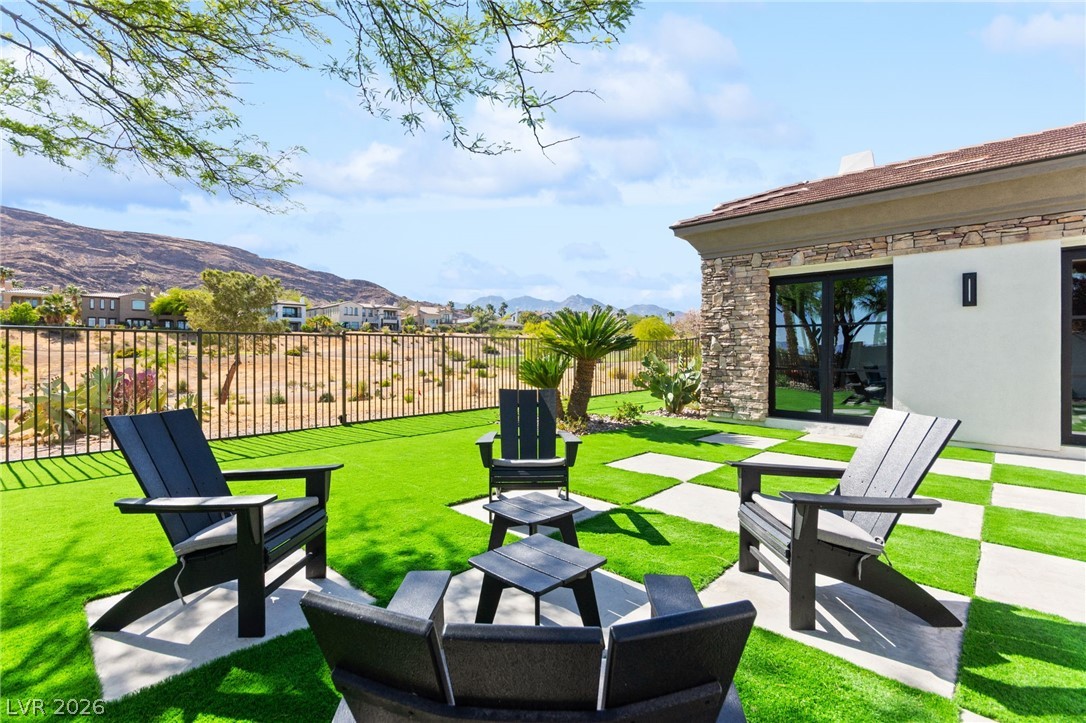 2671 Turtle Head Peak Drive
