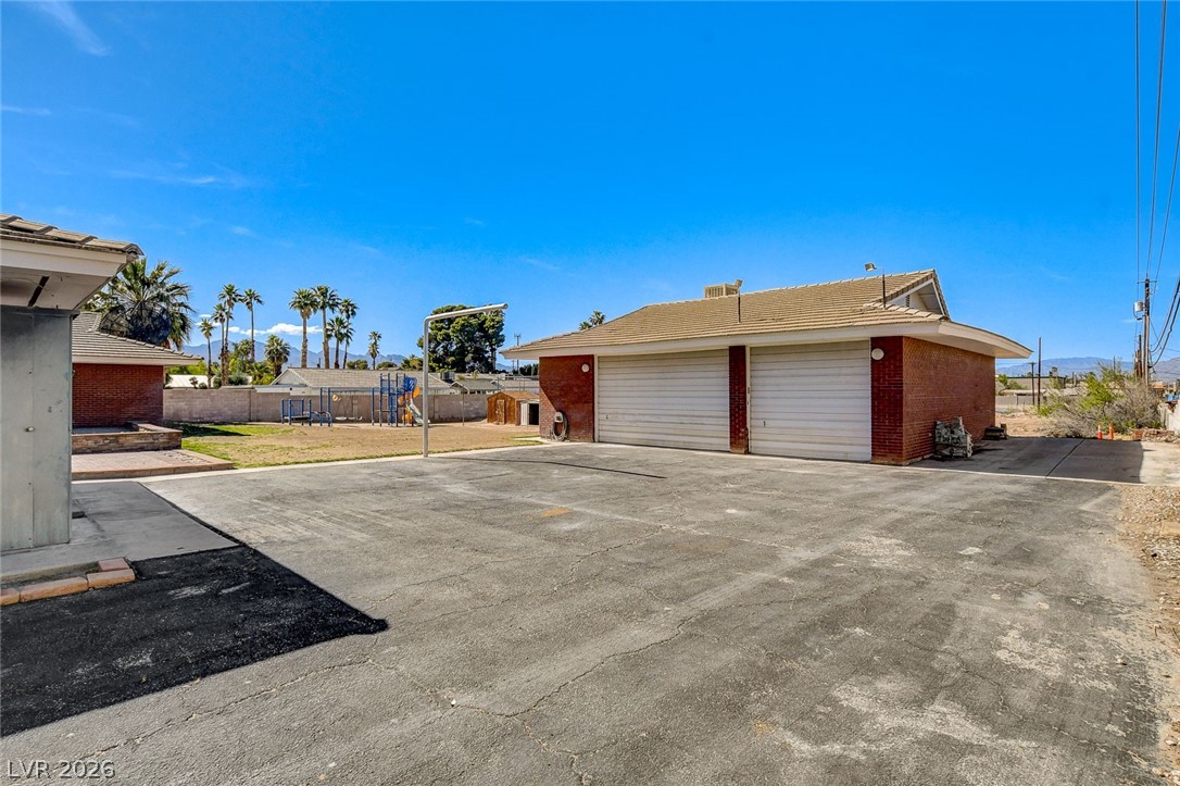 5600 Del Rey Avenue