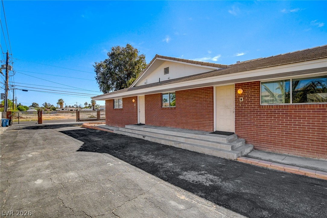 5600 Del Rey Avenue