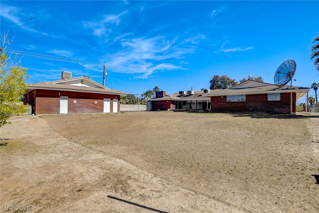 5600 Del Rey Avenue