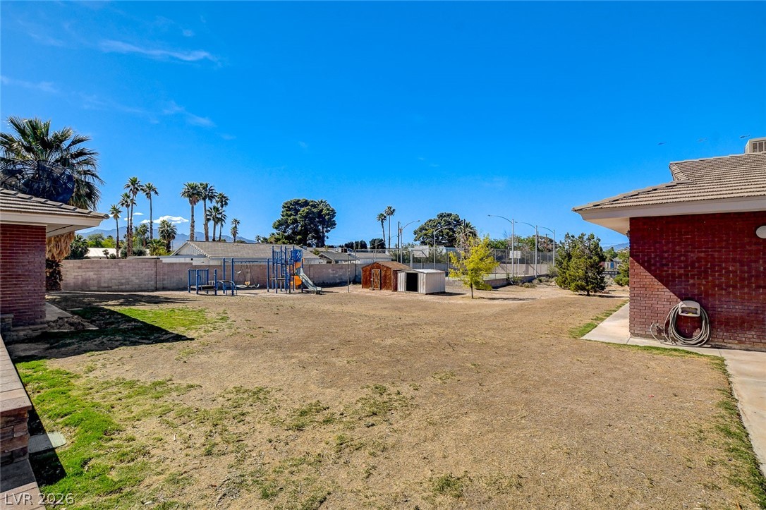 5600 Del Rey Avenue