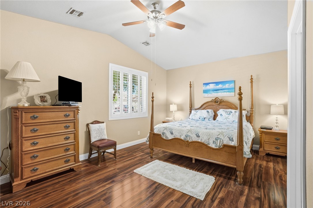 8807 Tangerine Sky Avenue
