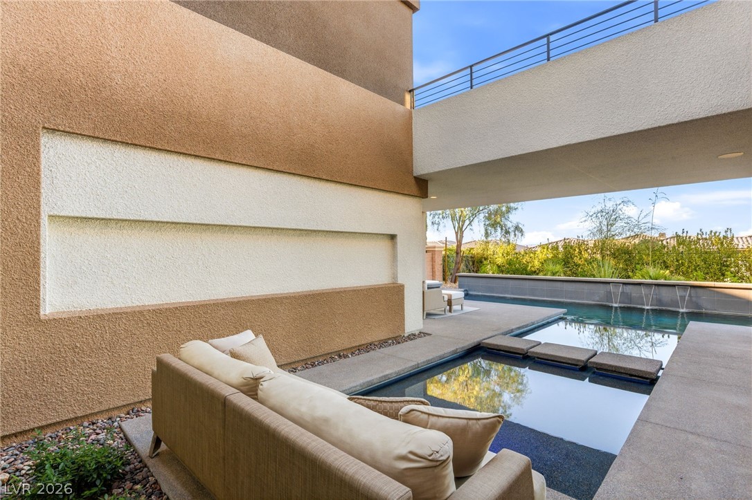 11132 San Terrazo Place