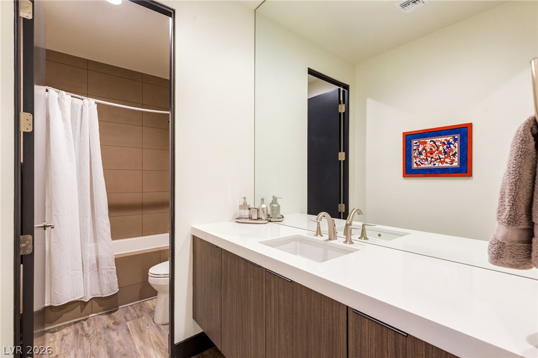 11132 San Terrazo Place