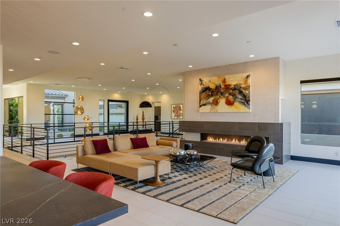 11132 San Terrazo Place