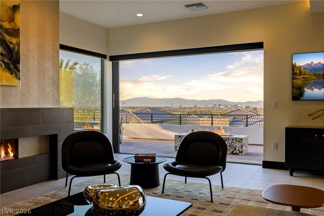 11132 San Terrazo Place