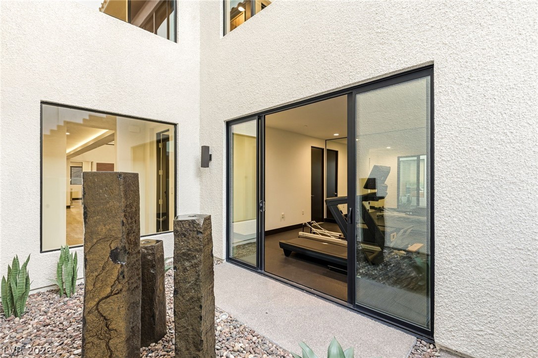 11132 San Terrazo Place