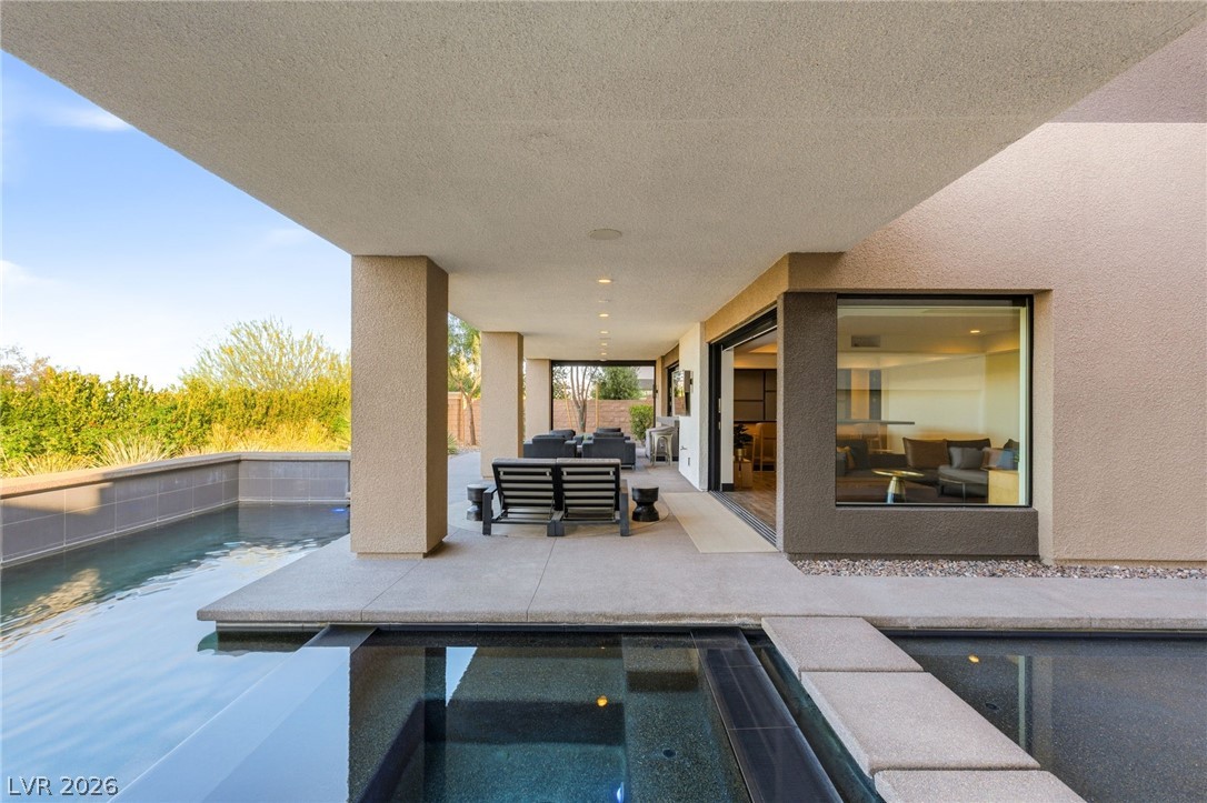 11132 San Terrazo Place