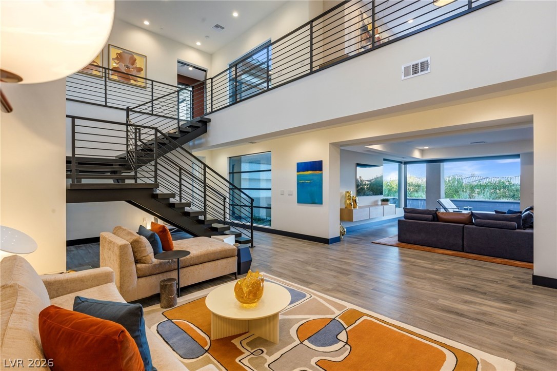 11132 San Terrazo Place