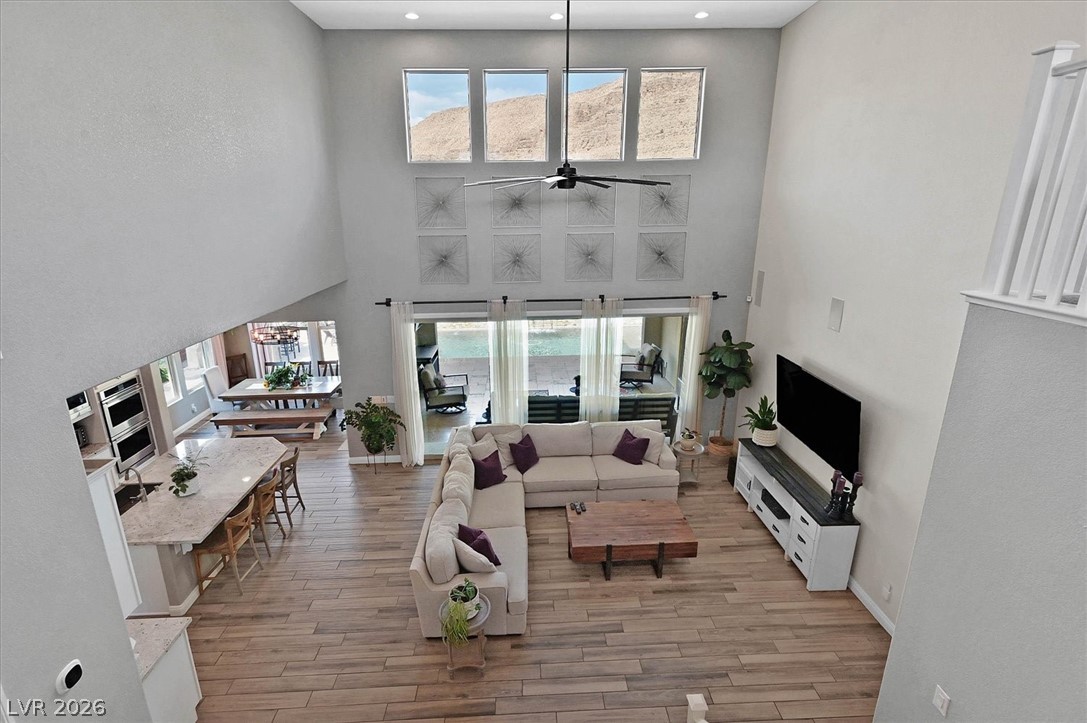 5881 Heaven View Drive