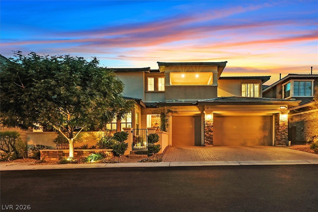 5881 Heaven View Drive
