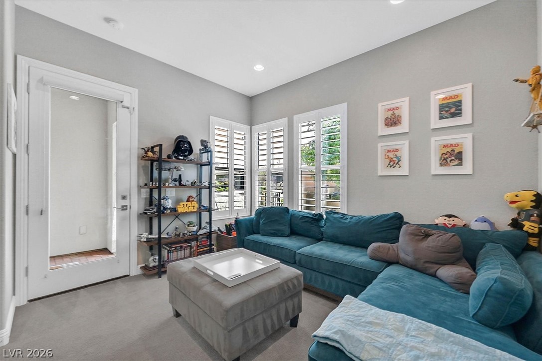 5881 Heaven View Drive