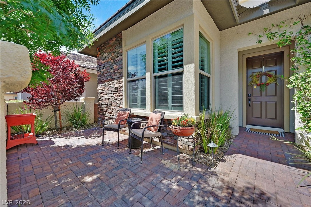 5881 Heaven View Drive
