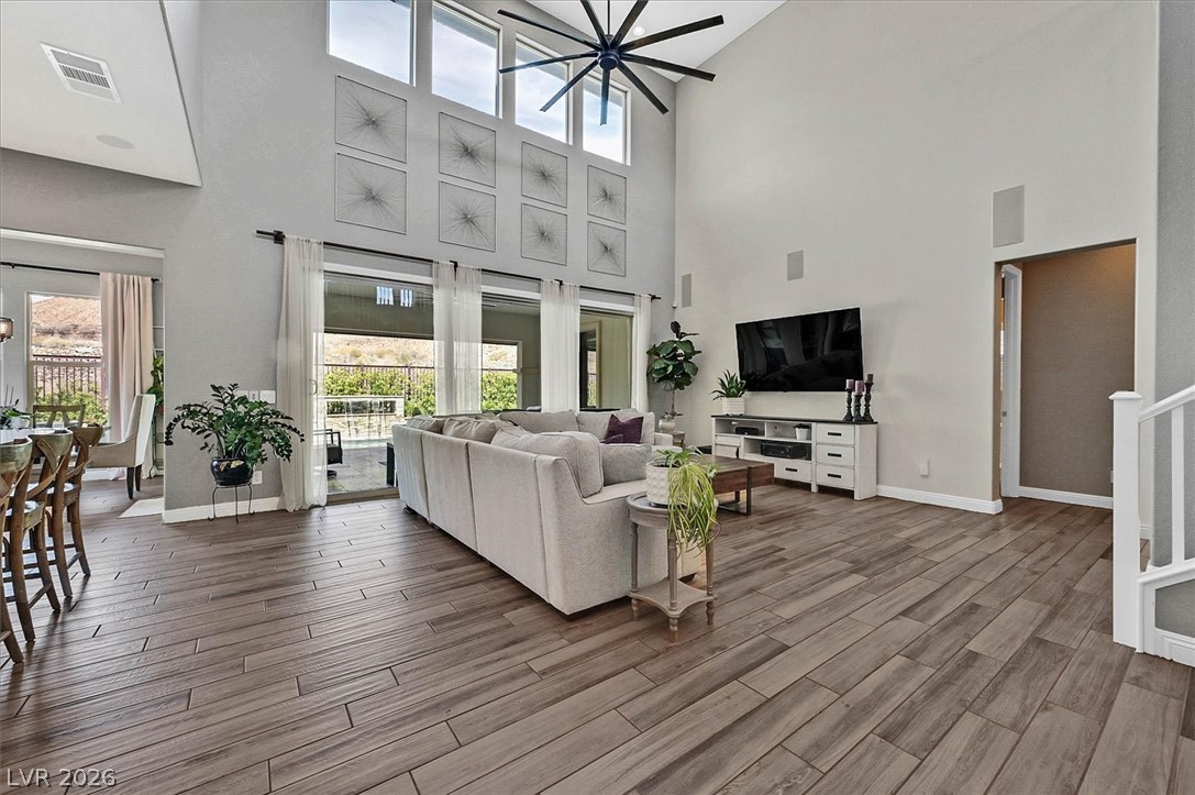 5881 Heaven View Drive