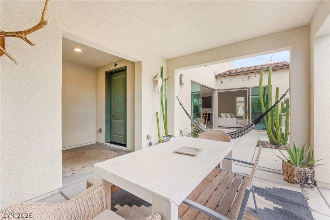3057 Lascari Avenue