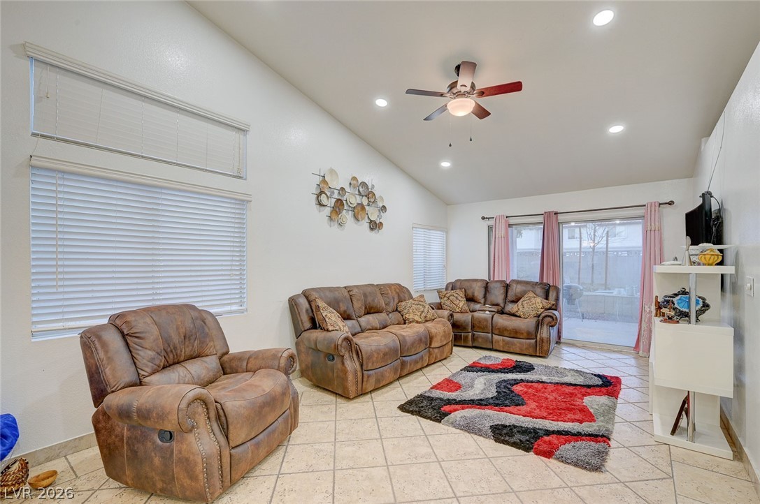 2900 Windstorm Avenue