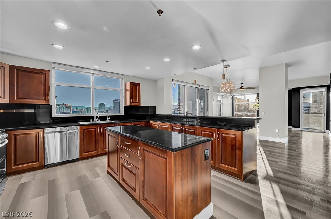 150 Las Vegas Boulevard 1507