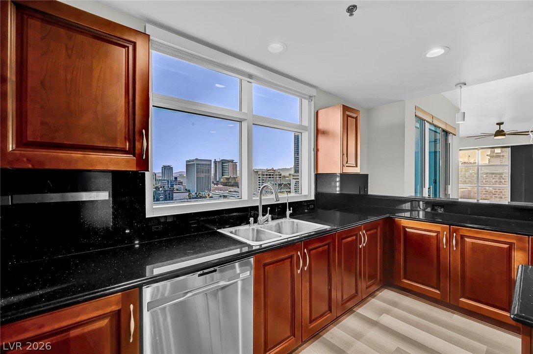 150 Las Vegas Boulevard 1507