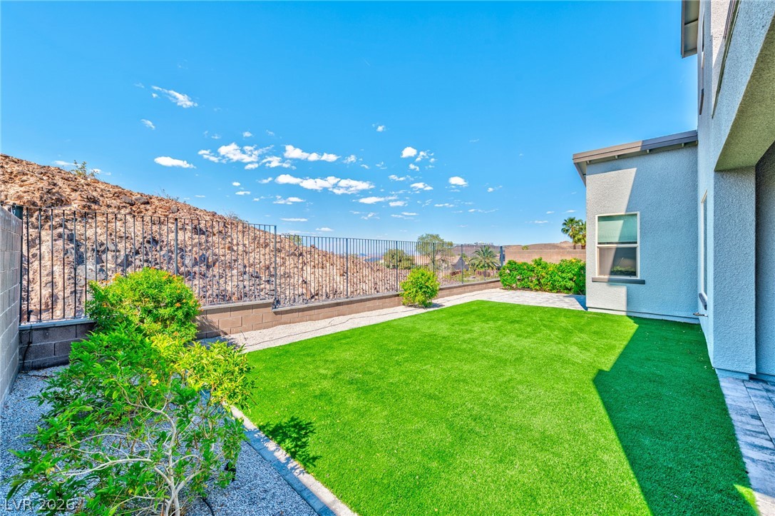 2004 Peaceful Mesa Court