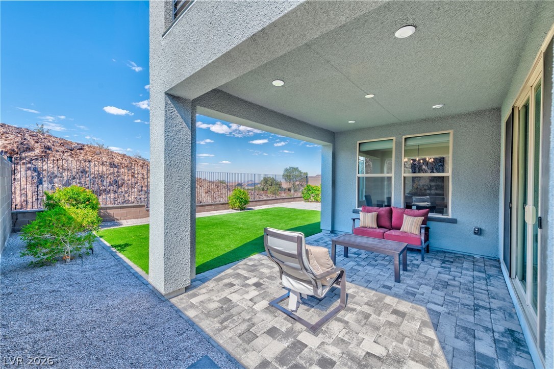2004 Peaceful Mesa Court