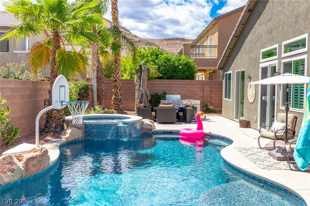 10063 Golden Bluff Avenue