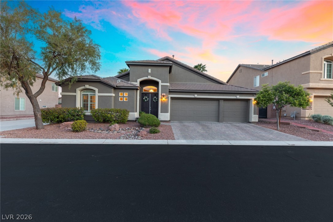 10063 Golden Bluff Avenue