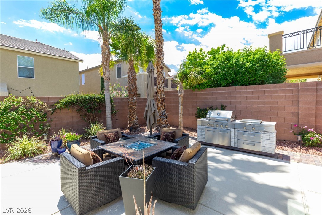 10063 Golden Bluff Avenue