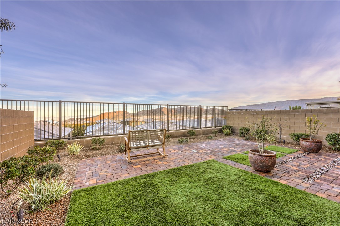 12540 Skylight View Street