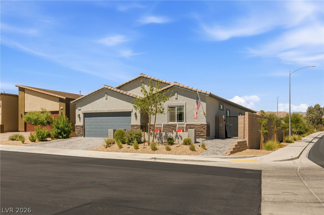 12755 Silver Satin Street