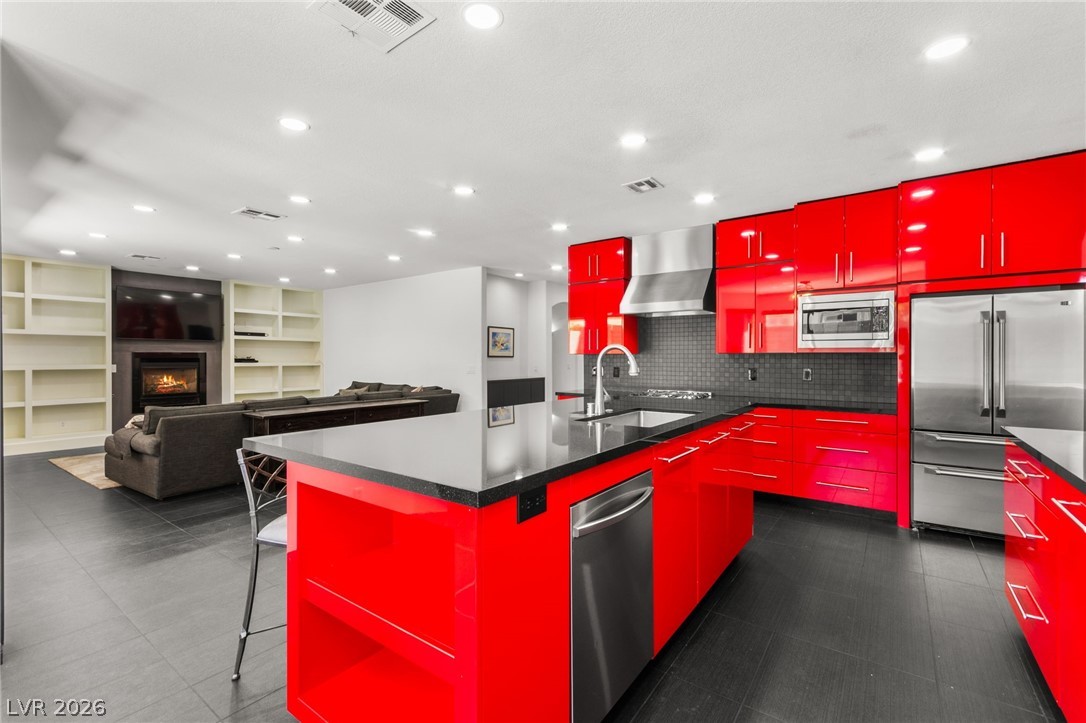 10425 Carmel Mountain Avenue
