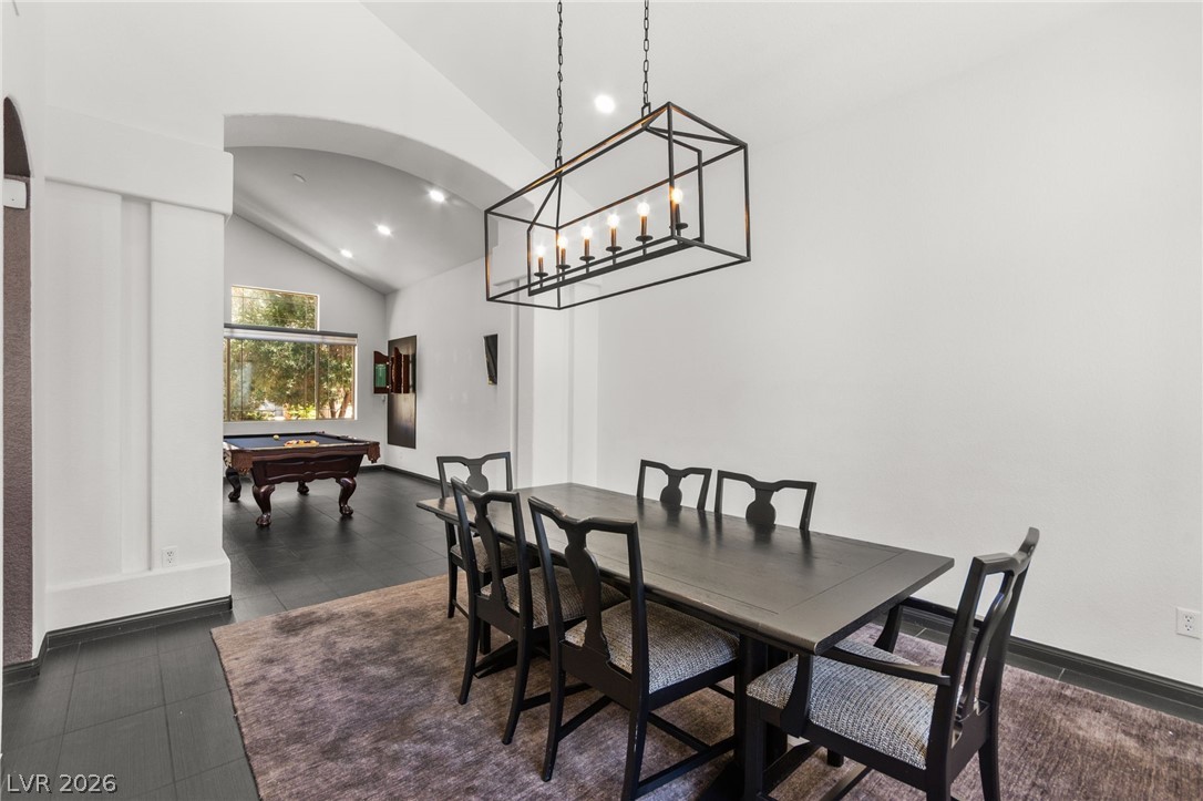 10425 Carmel Mountain Avenue