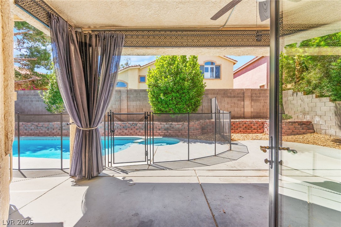 10425 Carmel Mountain Avenue