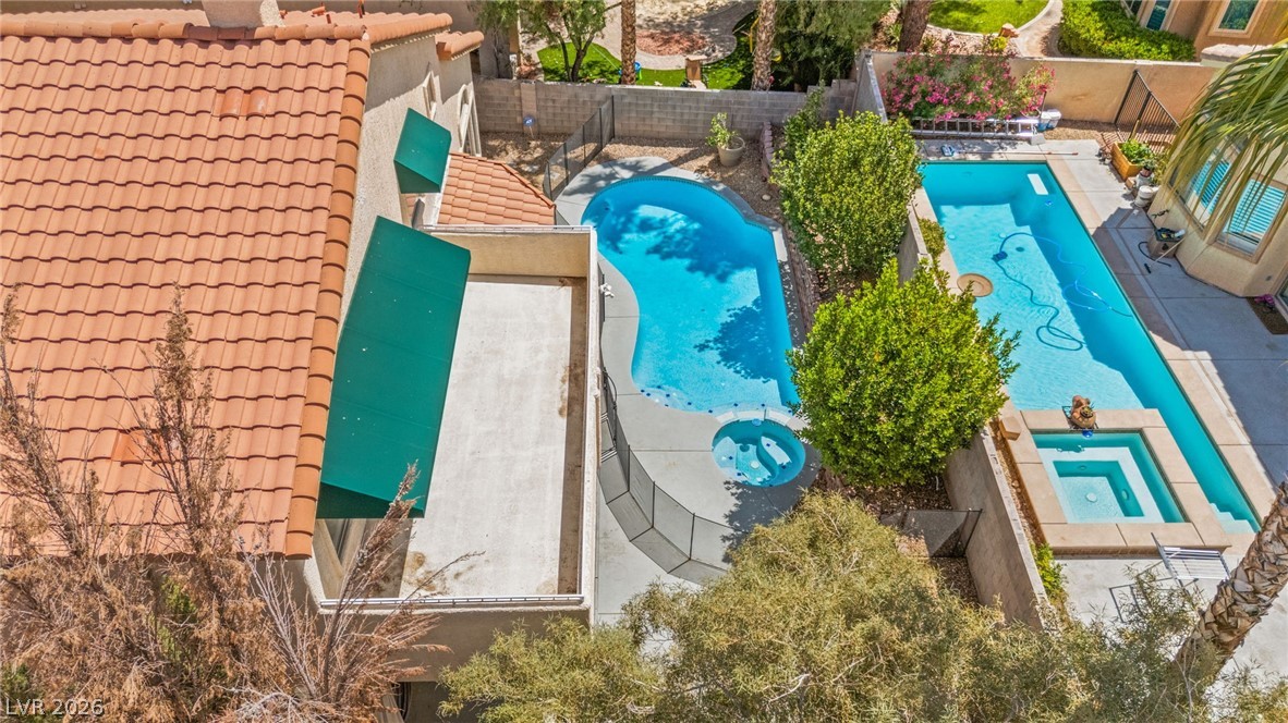 10425 Carmel Mountain Avenue