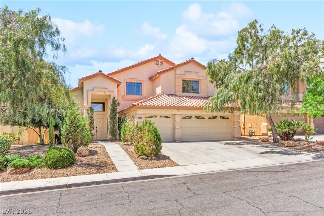 10425 Carmel Mountain Avenue